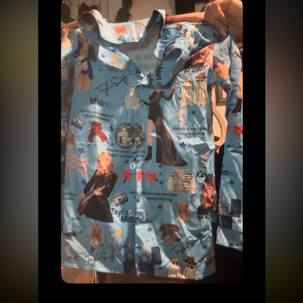 Taylor Swift Pajamas size 4